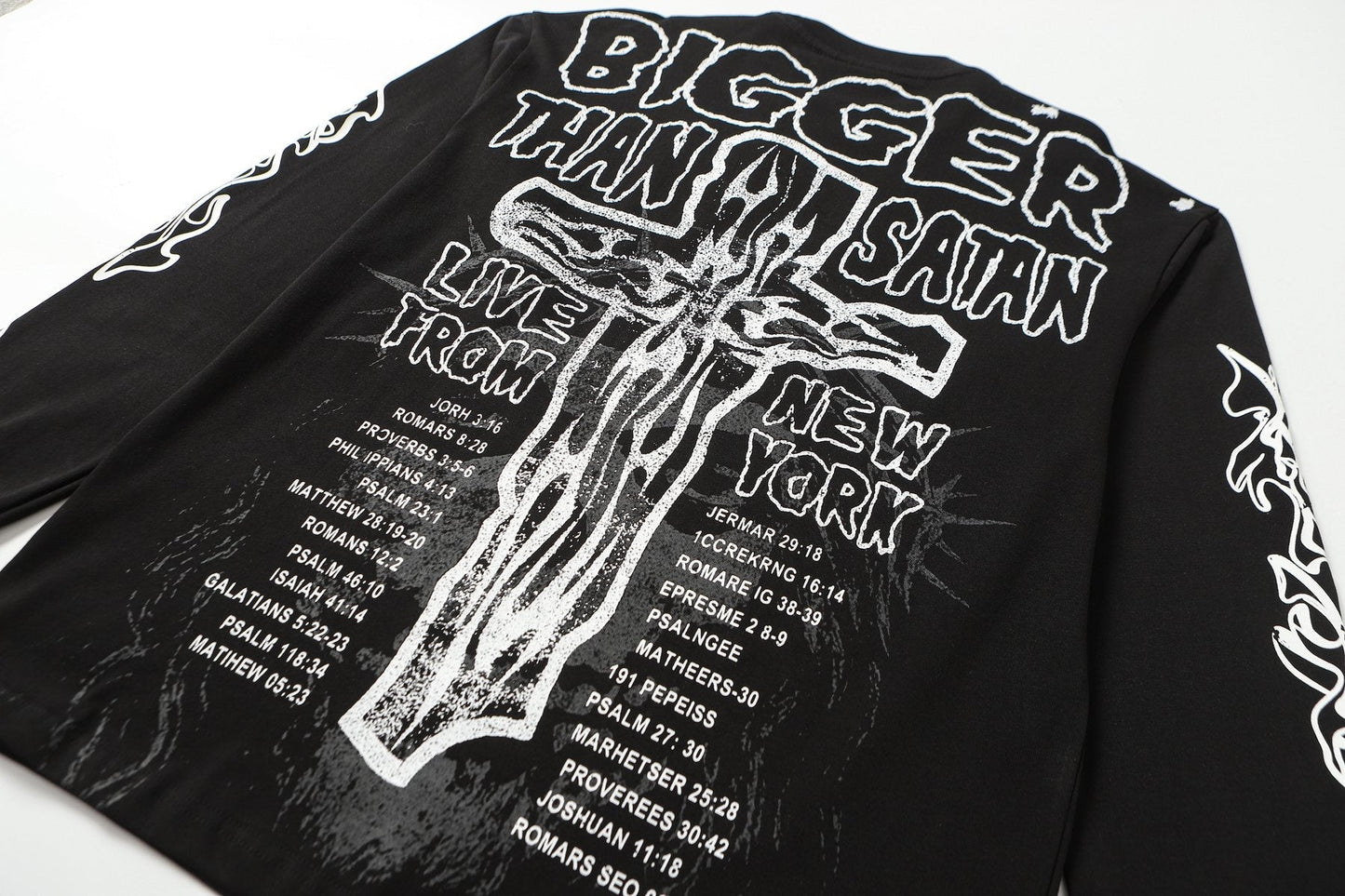 HS Graphic Long-Sleeve T-Shirt ¡ª detail