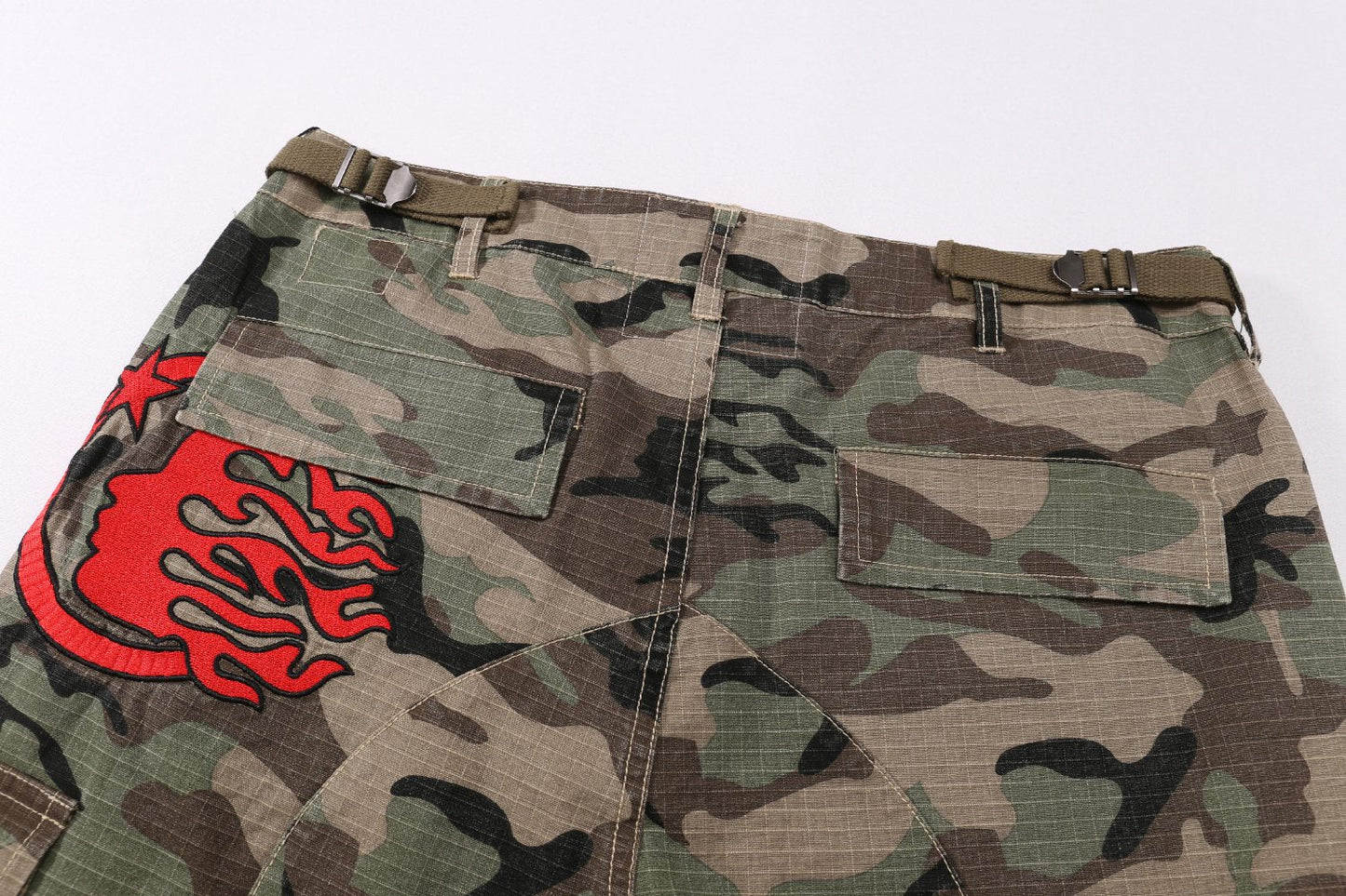 HS Camo Cargo Pants with Strap Details ¡ª detail
