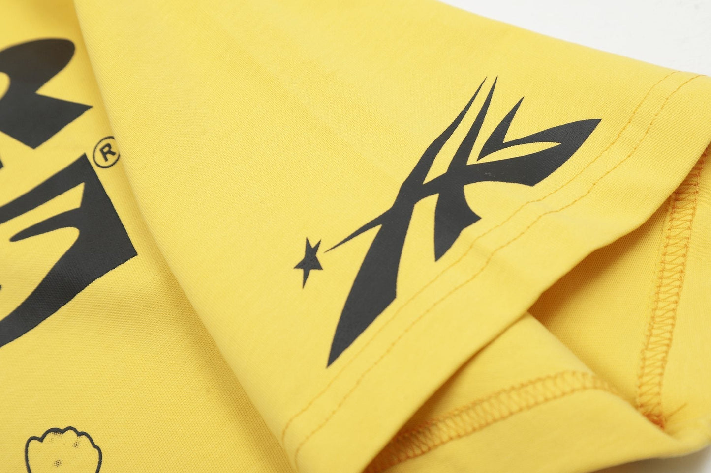 HS Sports Star Graphic T-Shirt ¡ª detail