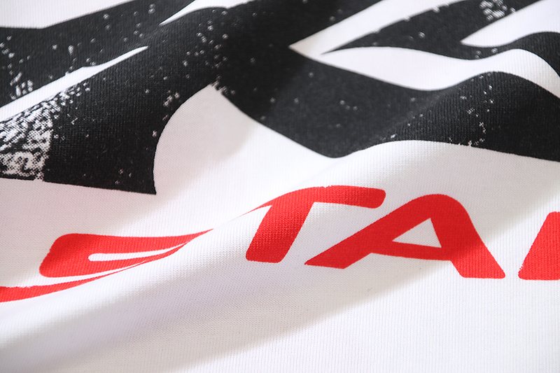 HS Black & Red Graphic Short-Sleeve T-Shirt ¡ª detail