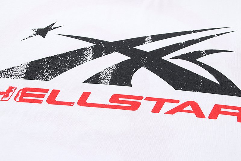HS Black & Red Graphic Short-Sleeve T-Shirt ¡ª detail