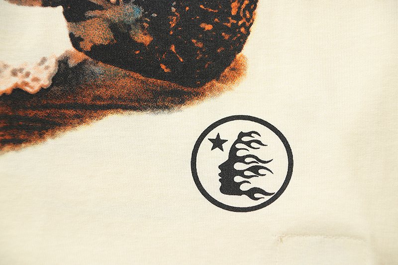 HS Austin Vehicle Graphic Short-Sleeve T-Shirt ¡ª detail