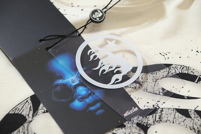 HS Path to Paradise Graphic Short-Sleeve T-Shirt ¡ª hang_tag