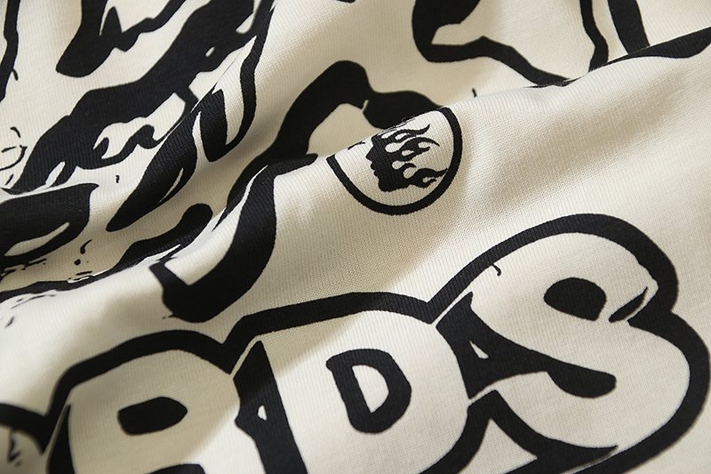 HS Records Heaven Sounds Graphic Short-Sleeve T-Shirt ¡ª detail