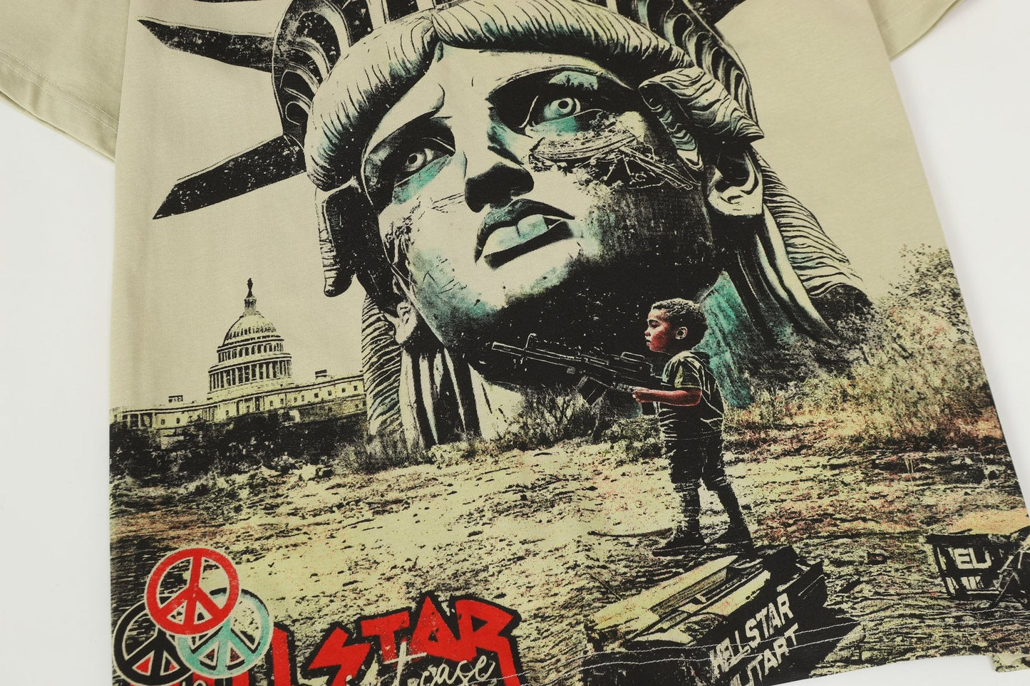 HS Statue Graphic Short-Sleeve T-Shirt ¡ª detail