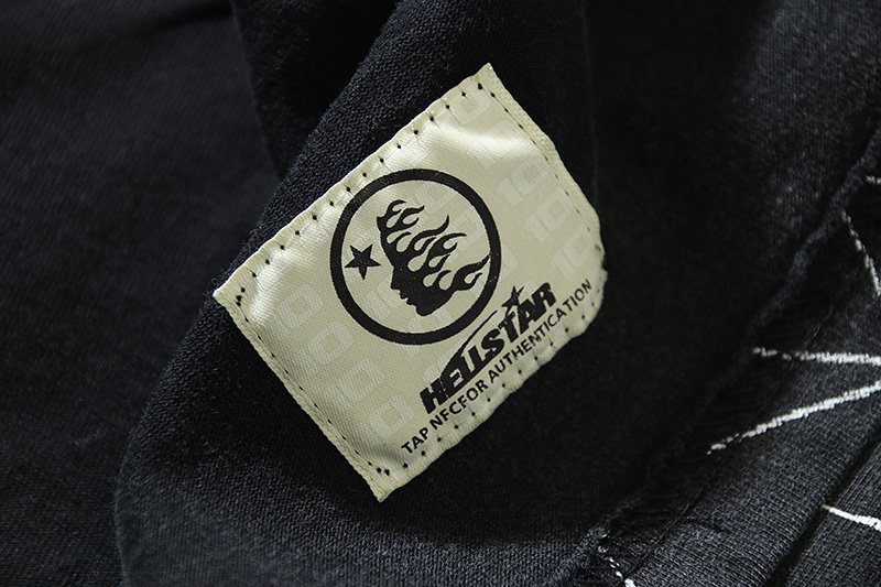 HS Skull Face Lightning Graphic T-Shirt ¡ª neck_label