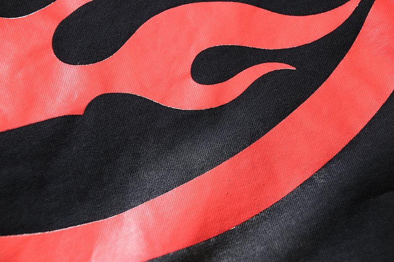 HS Flame-Head Graphic Short-Sleeve T-Shirt ¡ª detail
