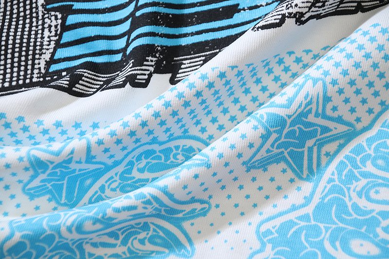 HS White Graphic Long-Sleeve T-Shirt ¡ª detail