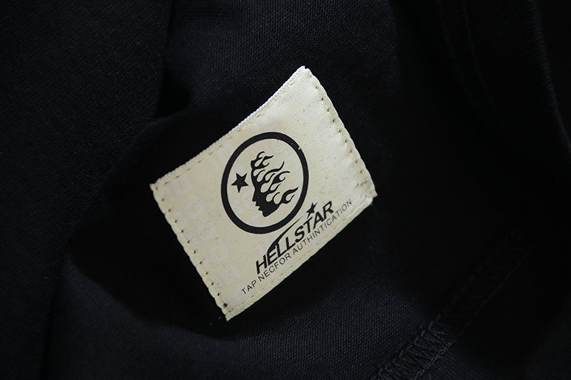 HS Flame Head Graphic Long-Sleeve T-Shirt ¡ª neck_label