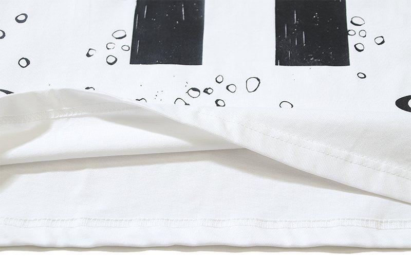 HS Number Graphic Long-Sleeve T-Shirt ¡ª detail
