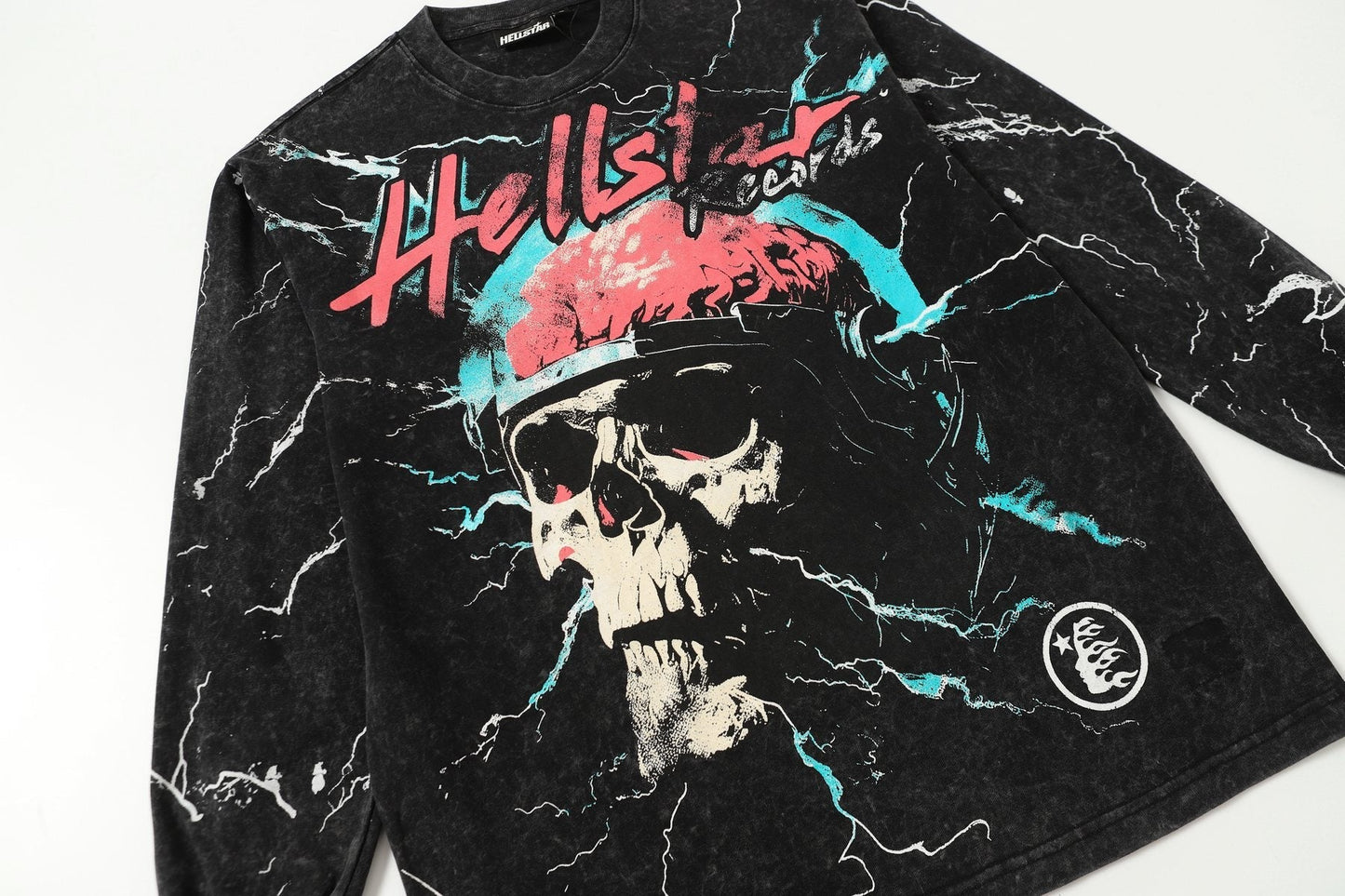 HS Star Graphic Long-Sleeve T-Shirt ¡ª front