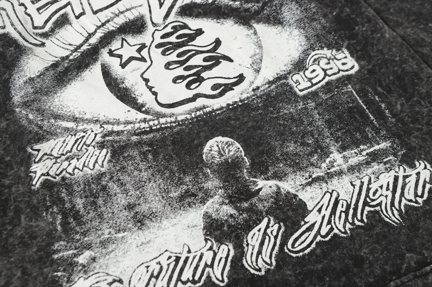 HS Eye & Flame Graphic Long-Sleeve T-Shirt ¡ª detail