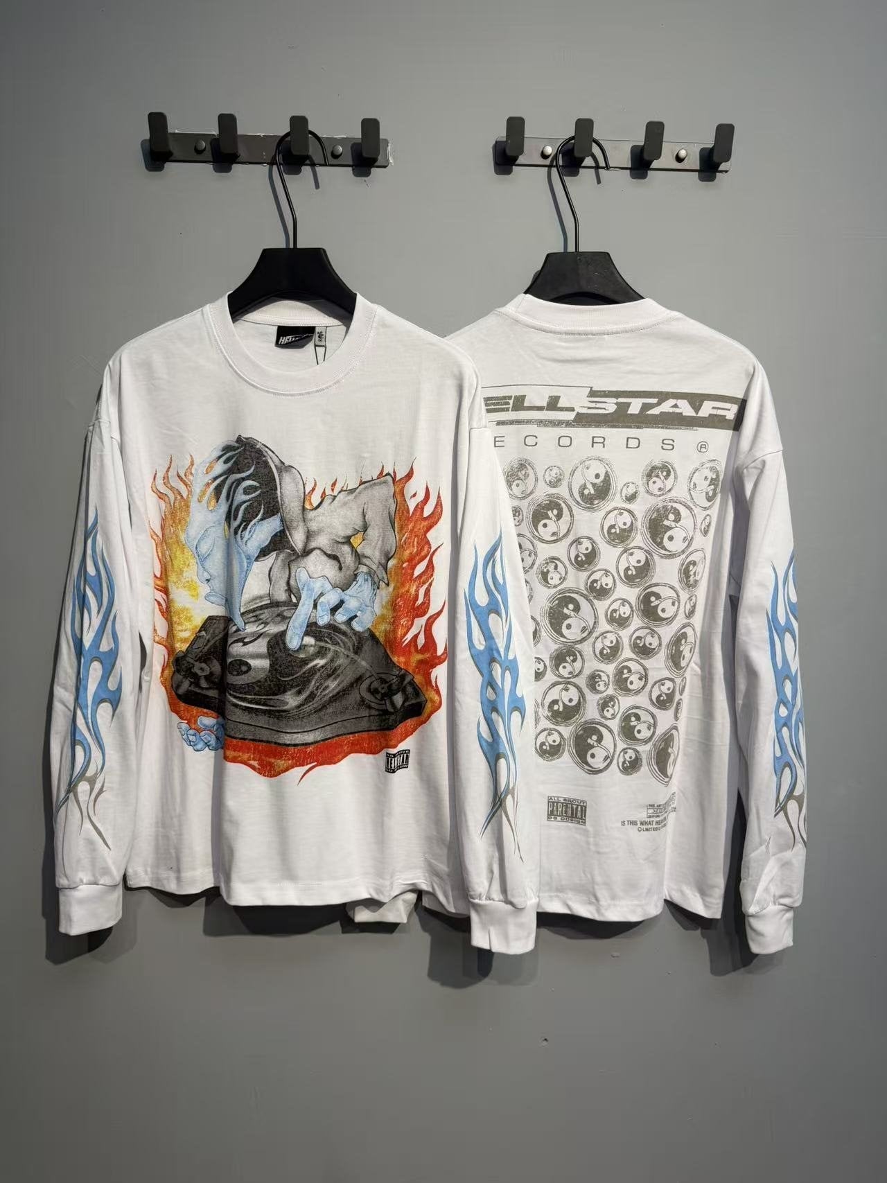 HS Flame Turntable Graphic Long-Sleeve T-Shirt ¡ª context