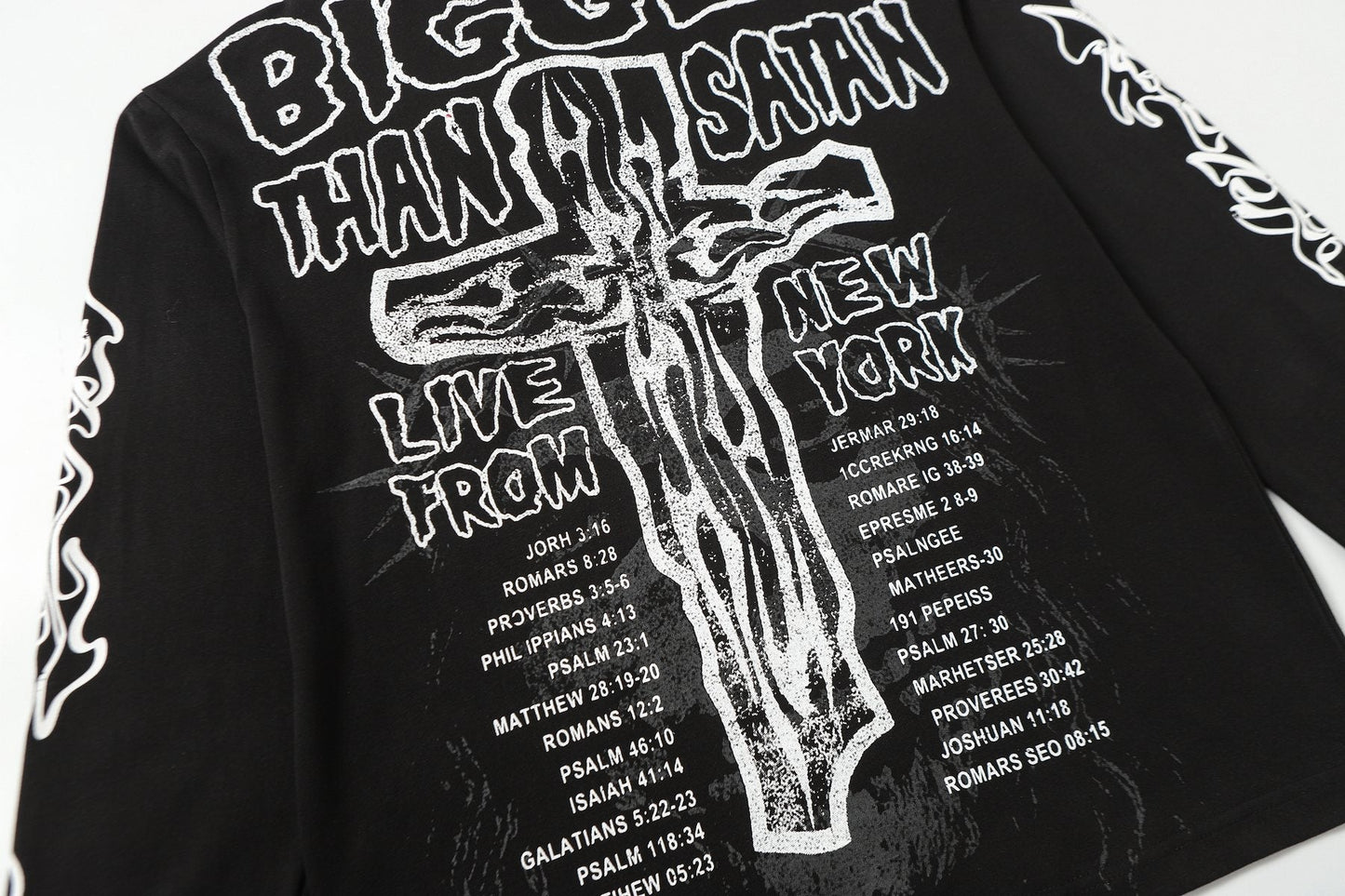 HS Graphic Long-Sleeve T-Shirt ¡ª detail