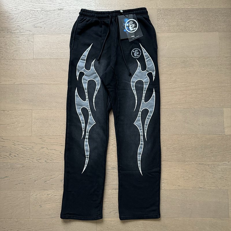 HS Washed Black Flame Graphic Sweatpants ¡ª context
