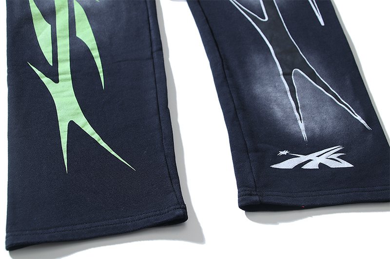 HS Star Sports Graphic Sweatpants - Black ¡ª detail
