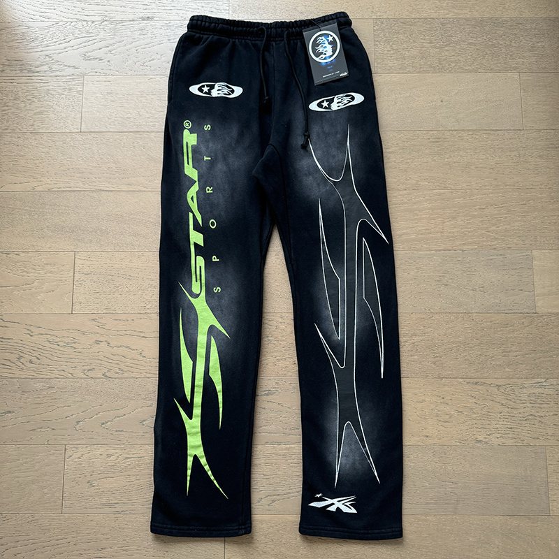 HS Star Sports Graphic Sweatpants - Black ¡ª front
