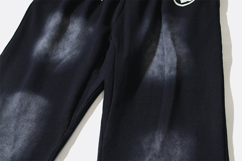 HS Washed Black Logo Sweatpants ¡ª detail