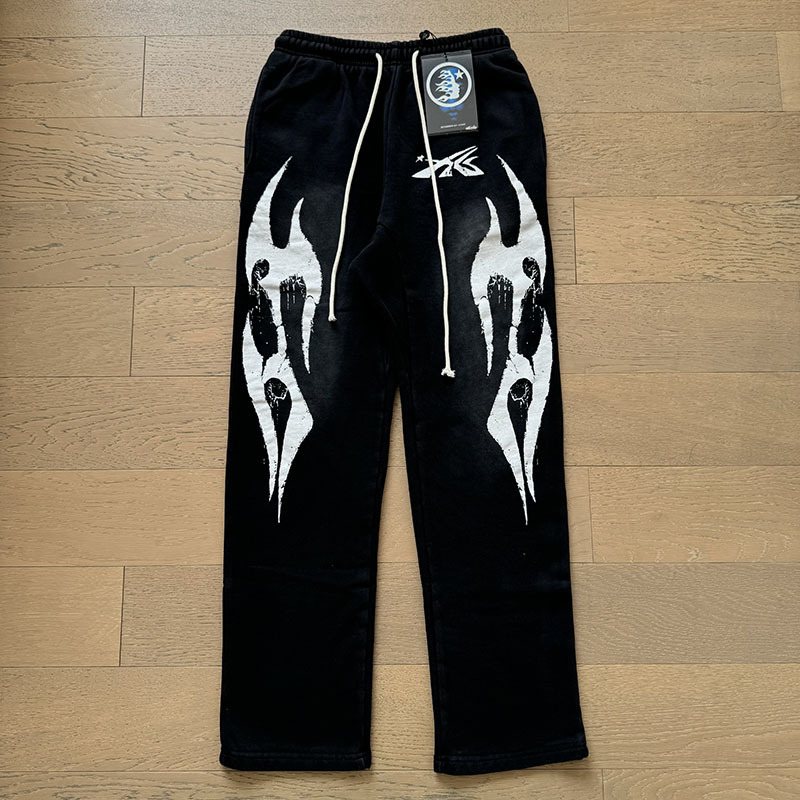 HS Washed Black Front Graphic Sweatpants ¡ª context