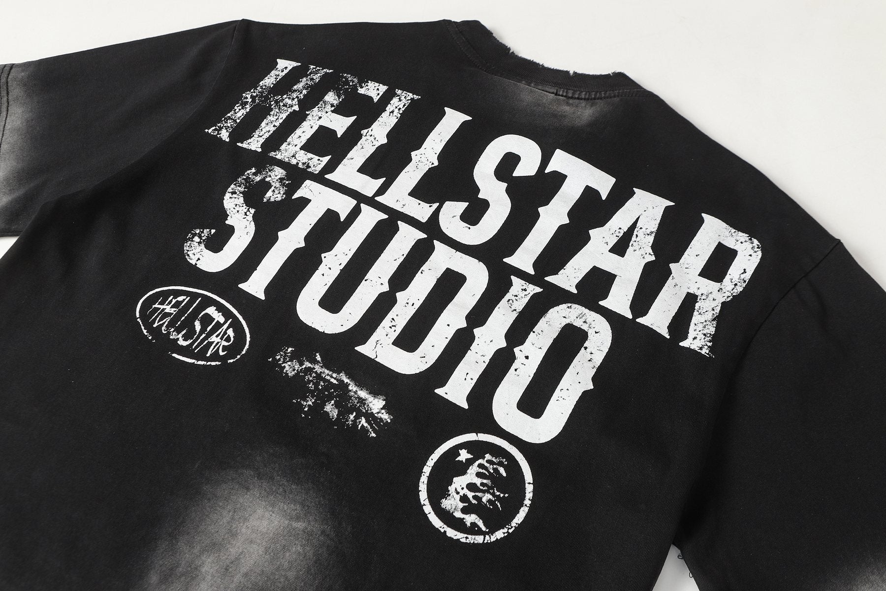 HS Skull Graphic Short-Sleeve T-Shirt ¡ª detail