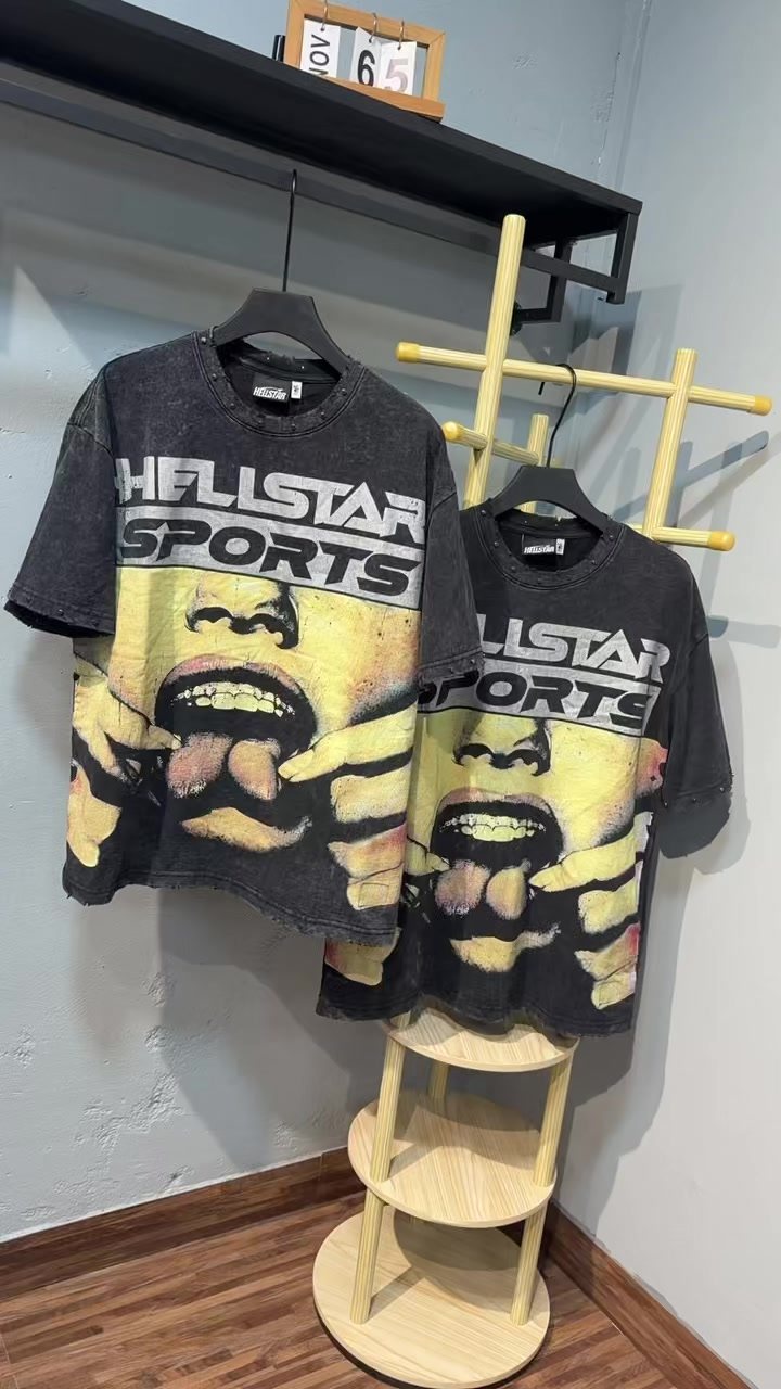 HS Sports 88 Washed Graphic T-Shirt ¡ª context