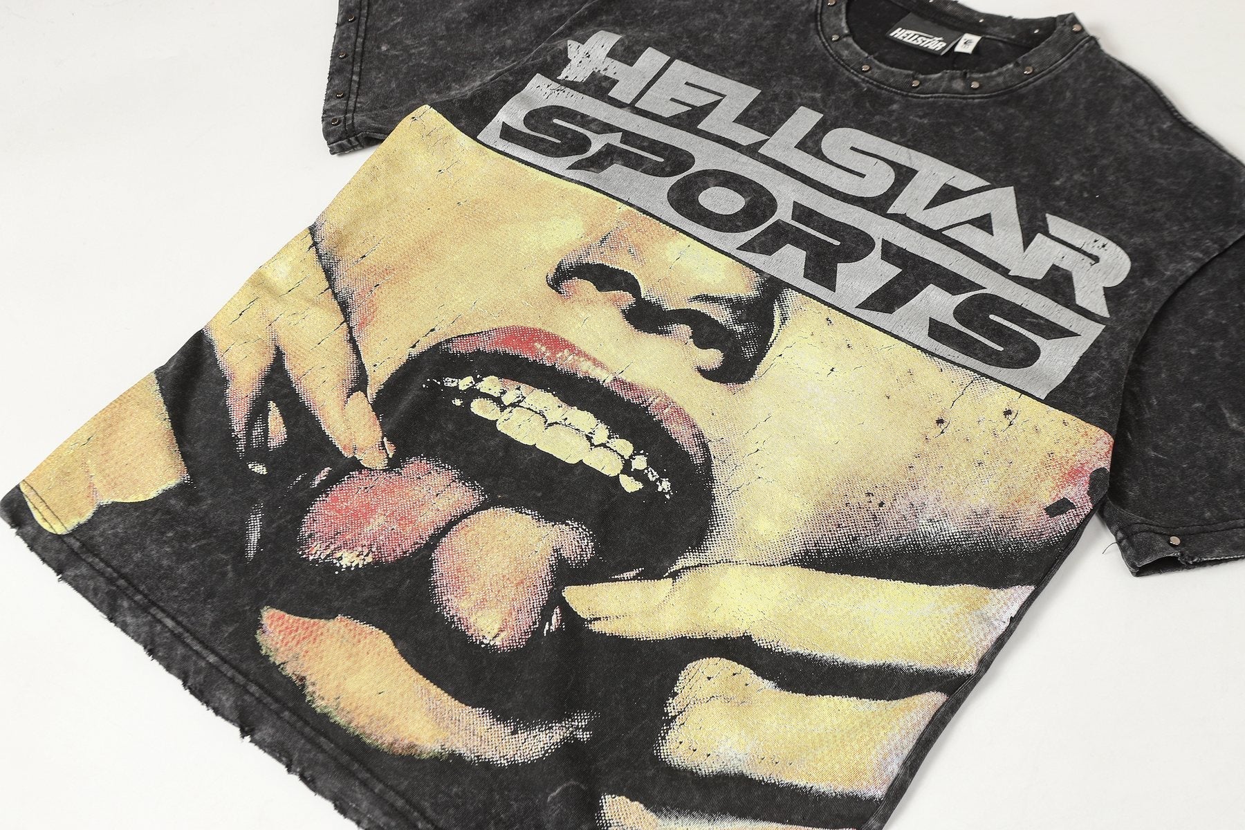 HS Sports 88 Washed Graphic T-Shirt ¡ª detail