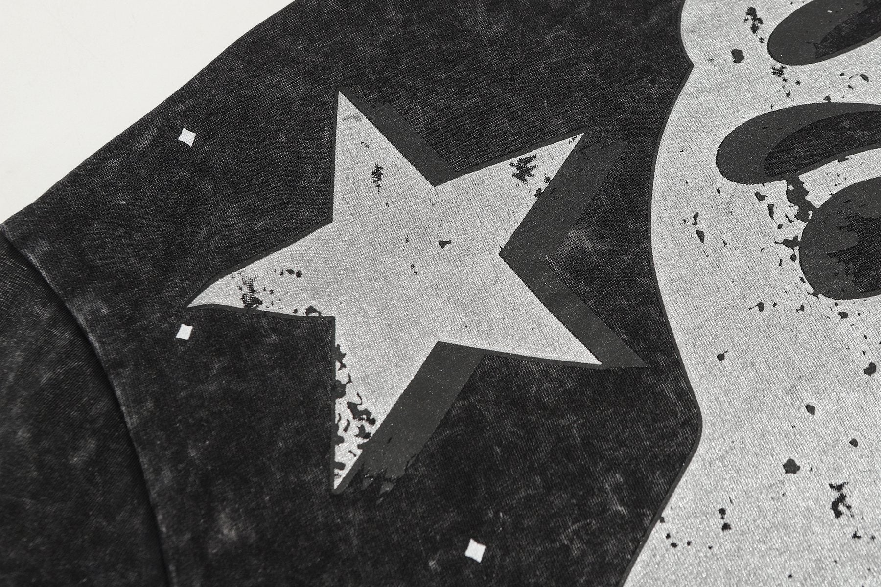 HS Face & Flame Graphic T-Shirt ¡ª detail