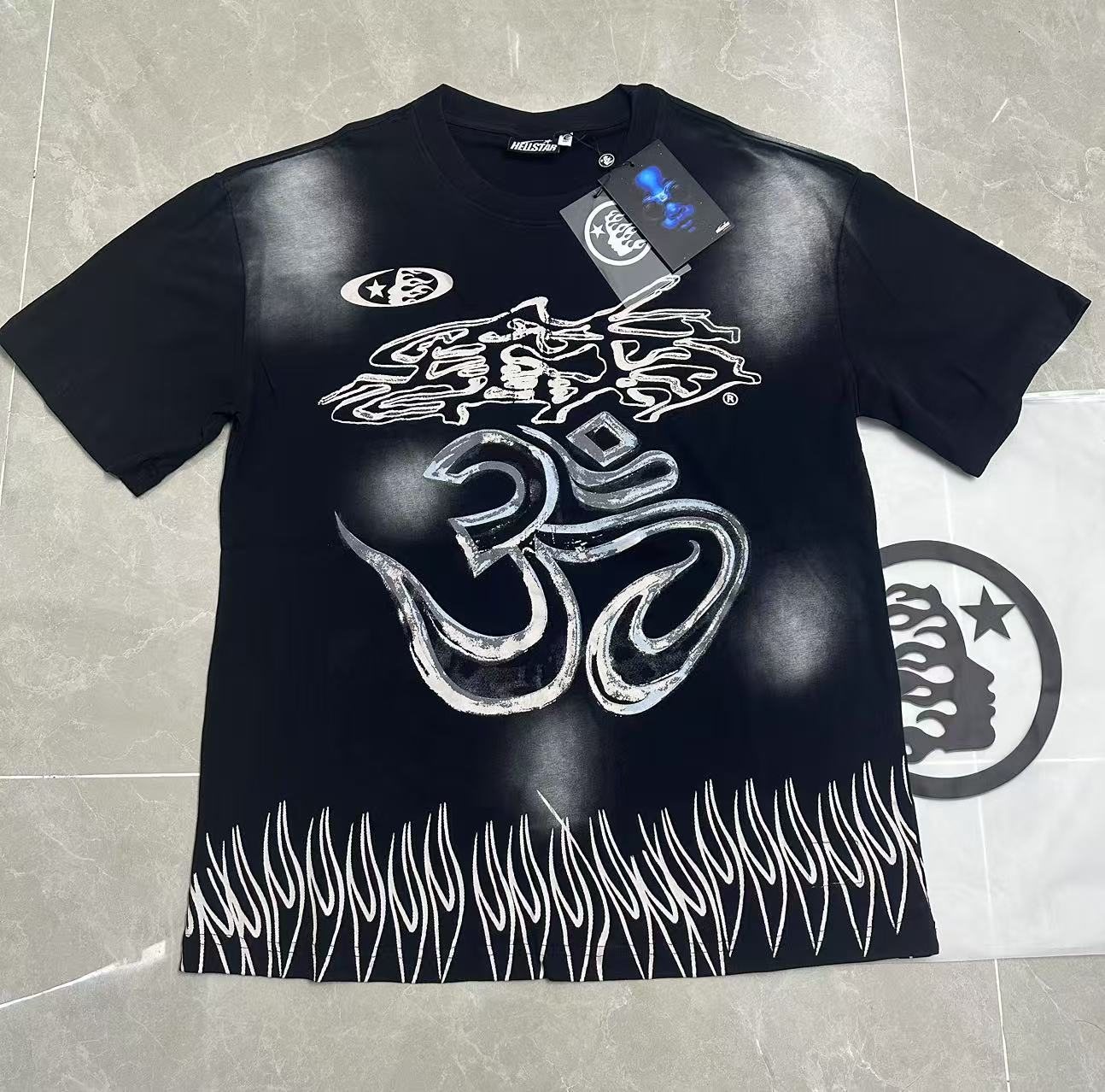 HS Abstract Graphic T-Shirt ¡ª front