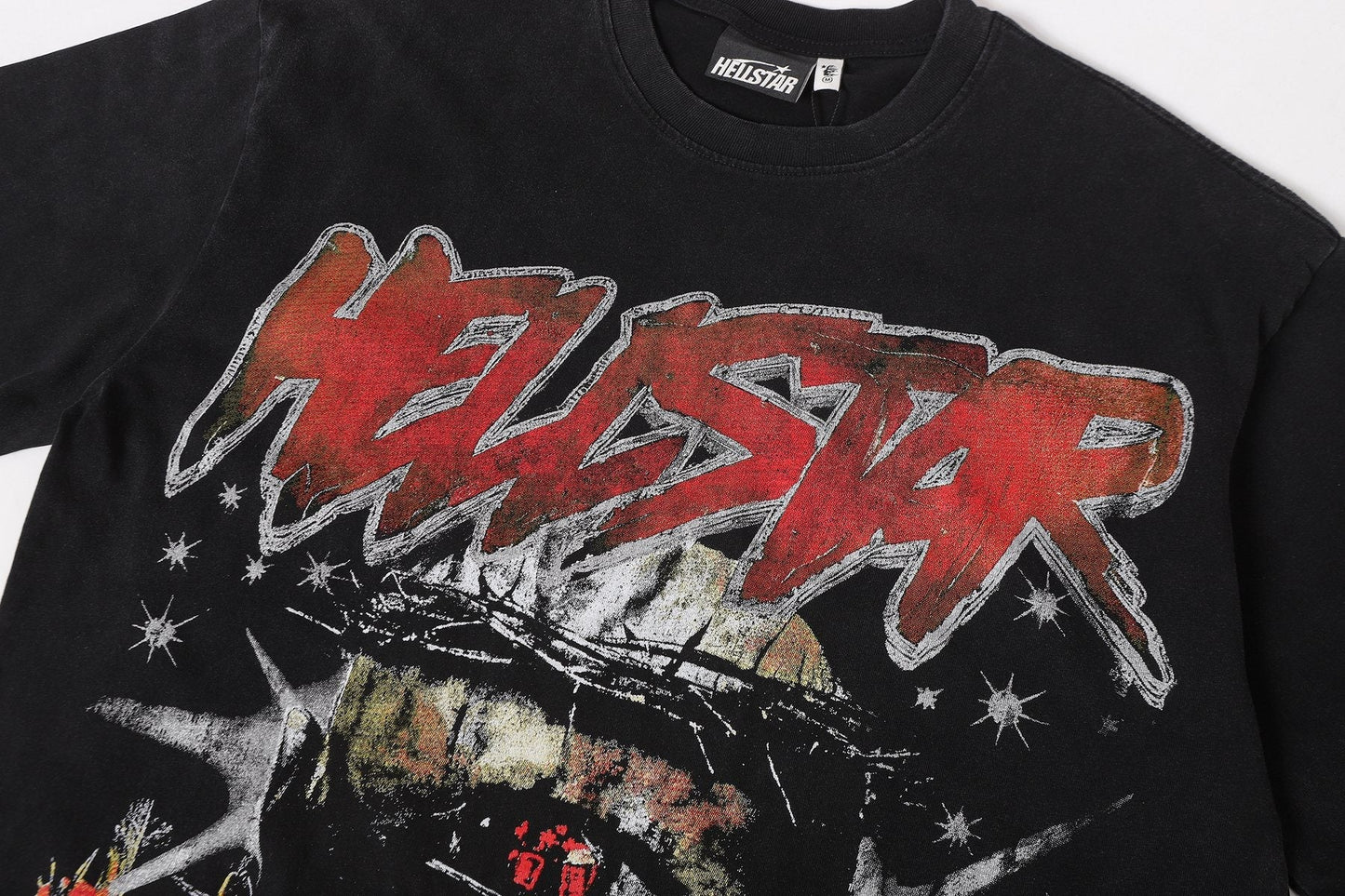 HS Red Graphic Short-Sleeve T-Shirt ¡ª detail