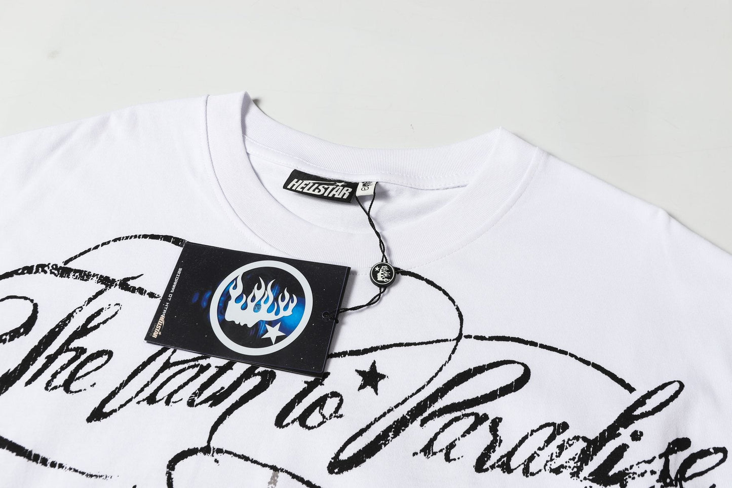 HS Path to Paradise Graphic T-Shirt ¡ª hang_tag