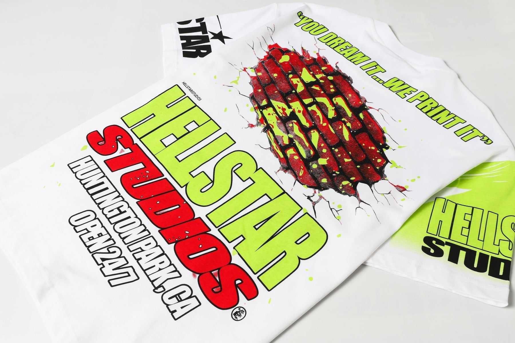 HS Brick Wall Open 24/7 Graphic T-Shirt ¡ª detail