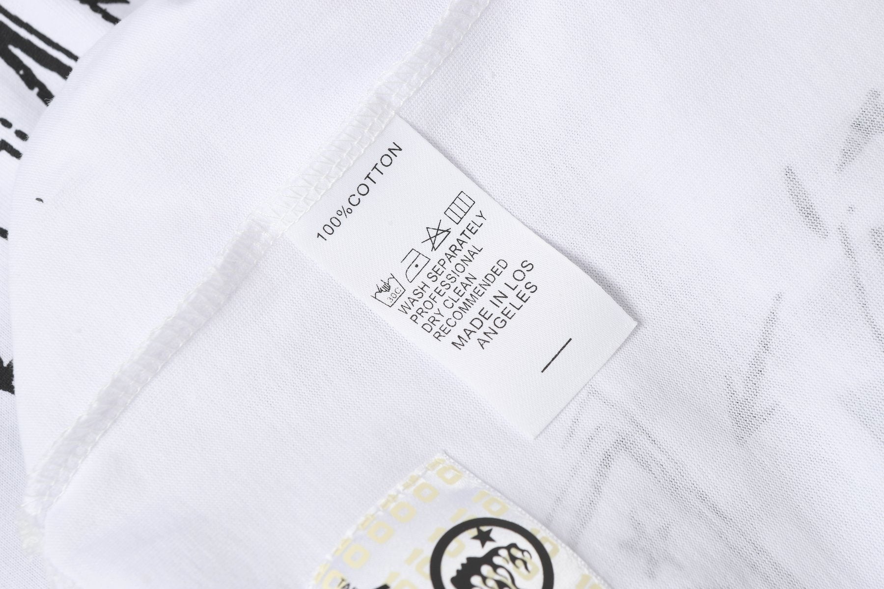 HS ComplexCon Las Vegas Graphic T-Shirt ¡ª neck_label