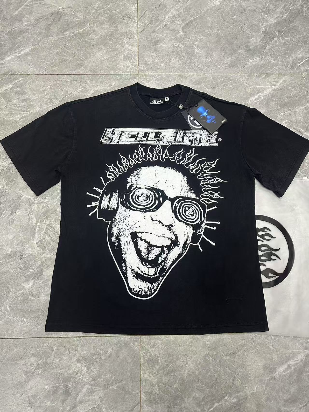 HS Distressed Graphic T-Shirt ¡ª front