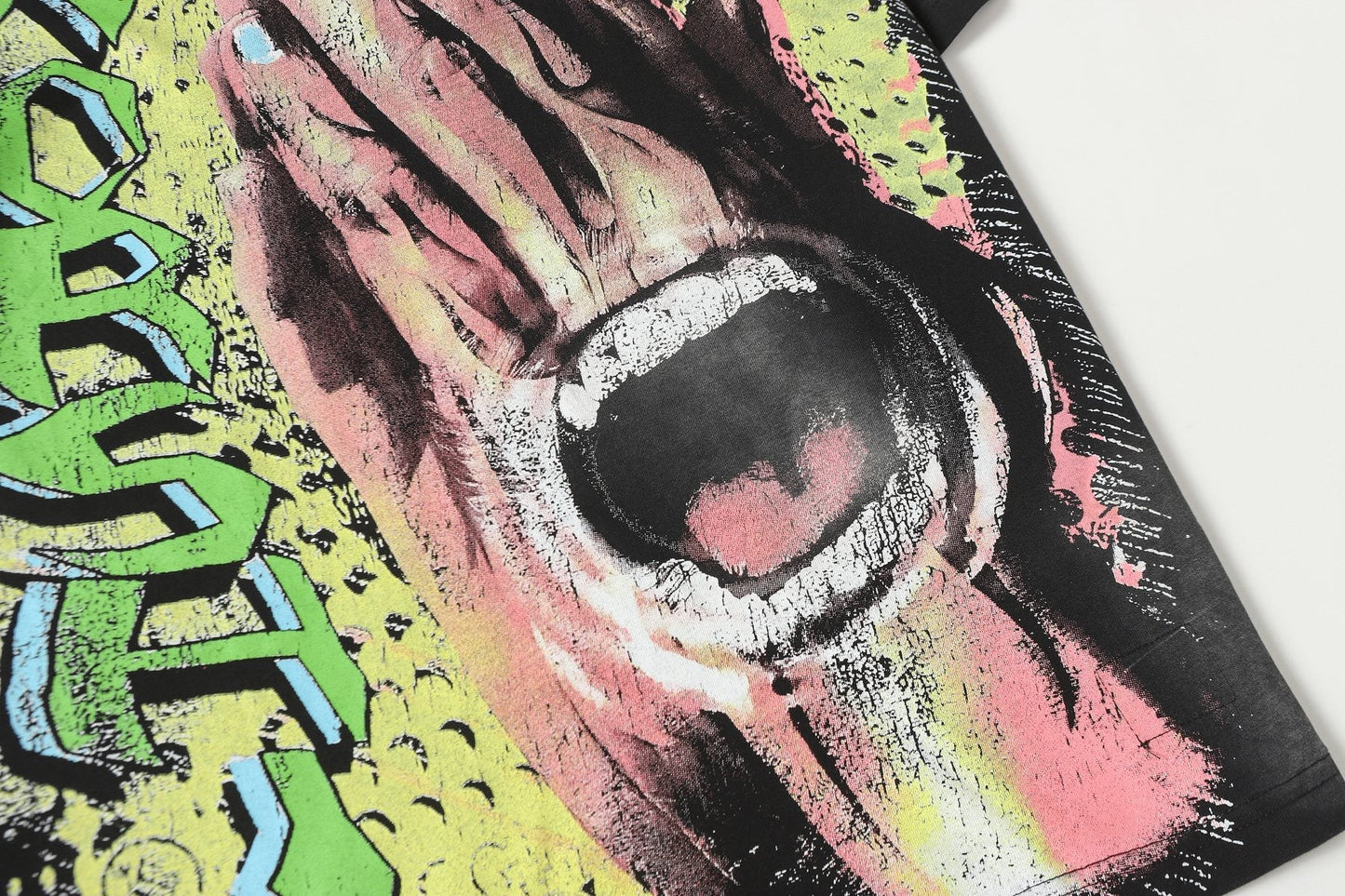 HS Front-and-Back Graphic T-Shirt ¡ª detail