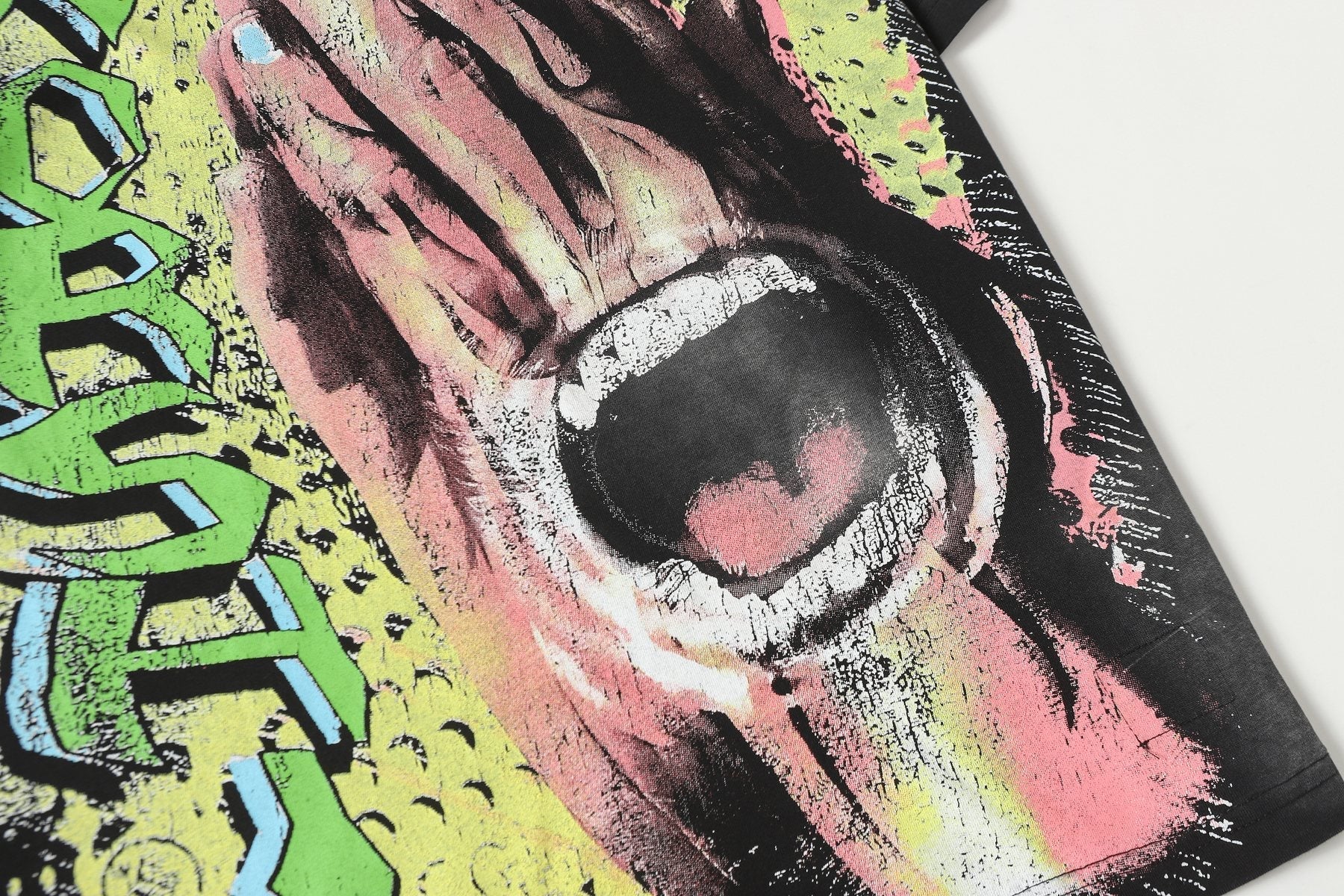 HS Front-and-Back Graphic T-Shirt ¡ª detail