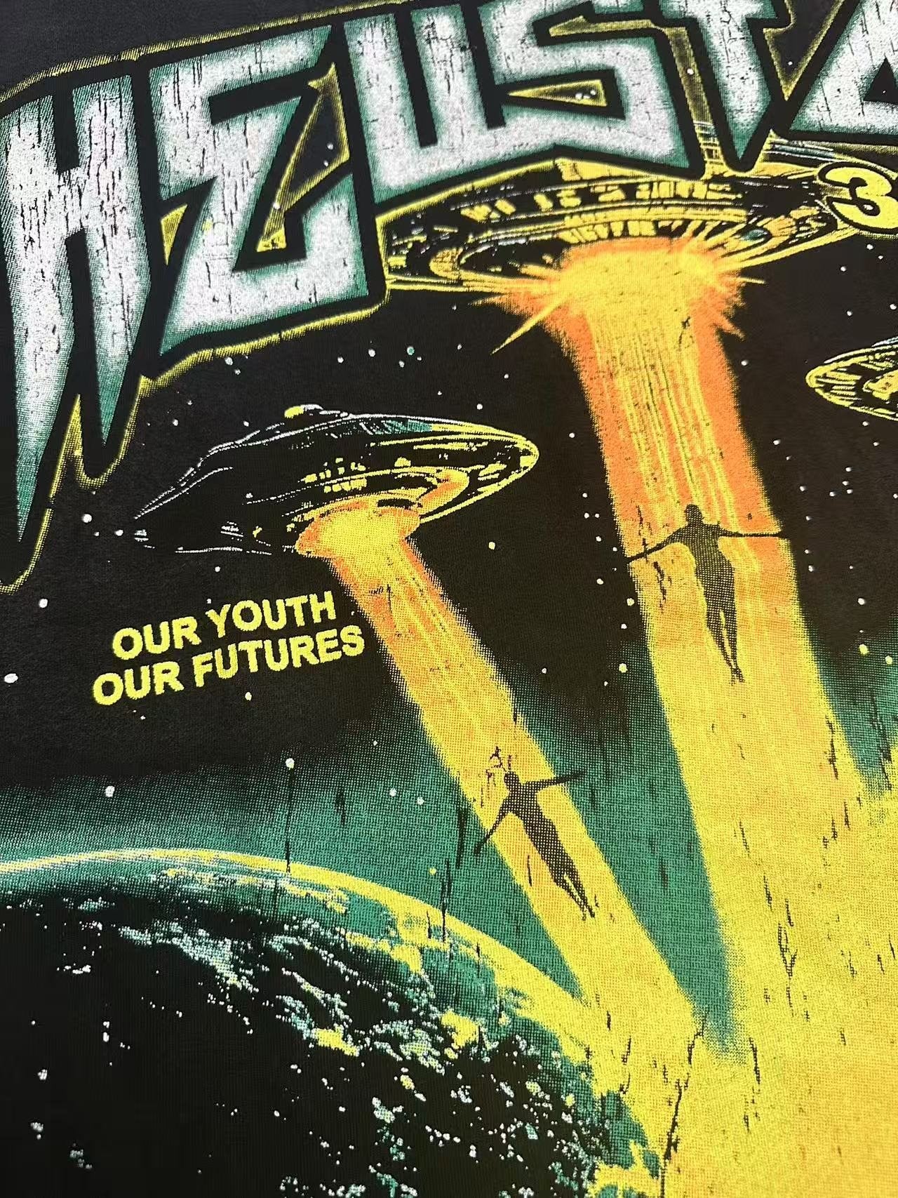 HS UFO Graphic T-Shirt ¡ª detail