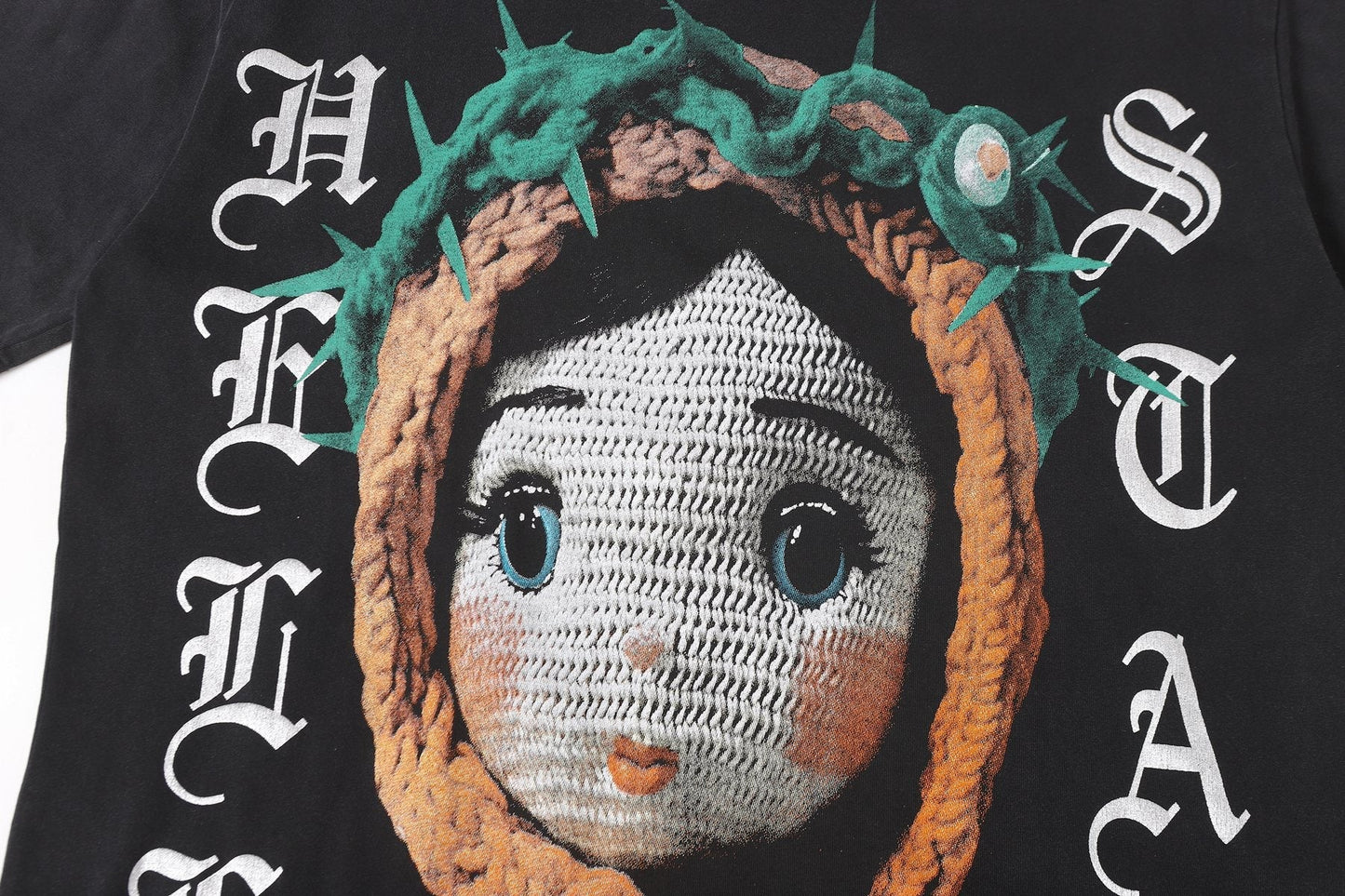 HS Doll Graphic Short-Sleeve T-Shirt ¡ª detail