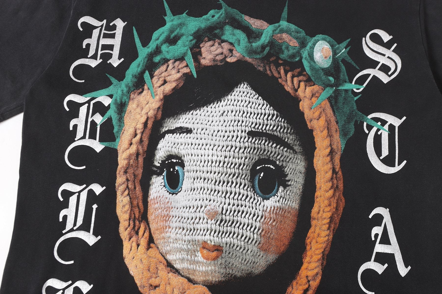 HS Doll Graphic Short-Sleeve T-Shirt ¡ª detail