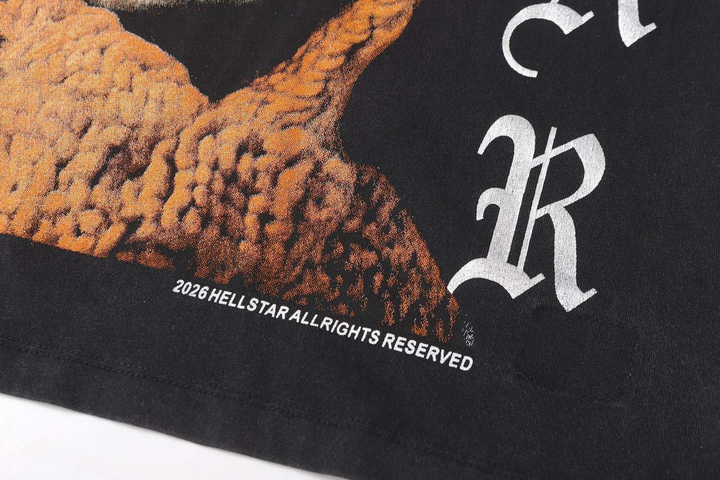 HS Doll Graphic Short-Sleeve T-Shirt ¡ª detail