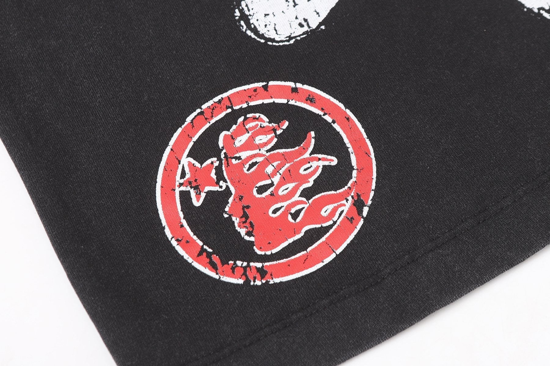 HS Skull Graphic T-Shirt ¡ª detail
