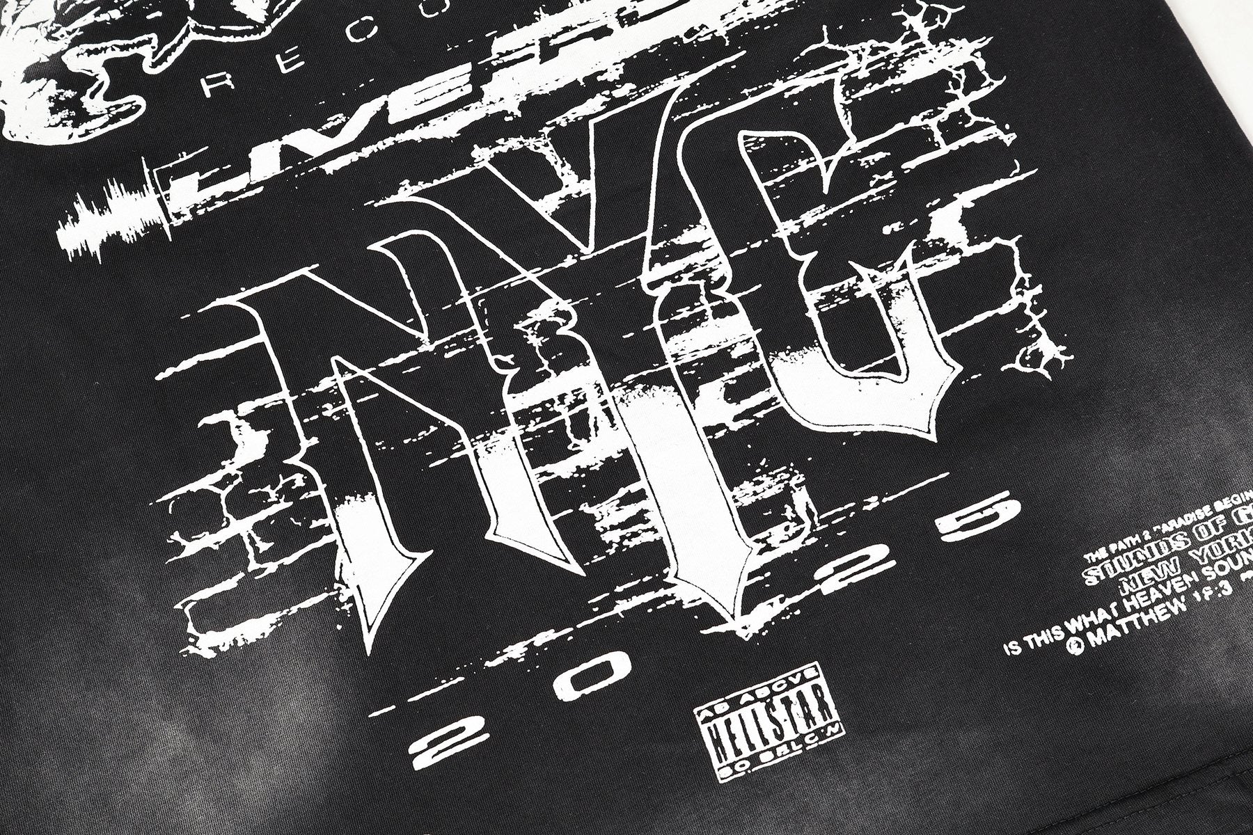 HS NYC Distressed Graphic Short-Sleeve T-Shirt ¡ª detail