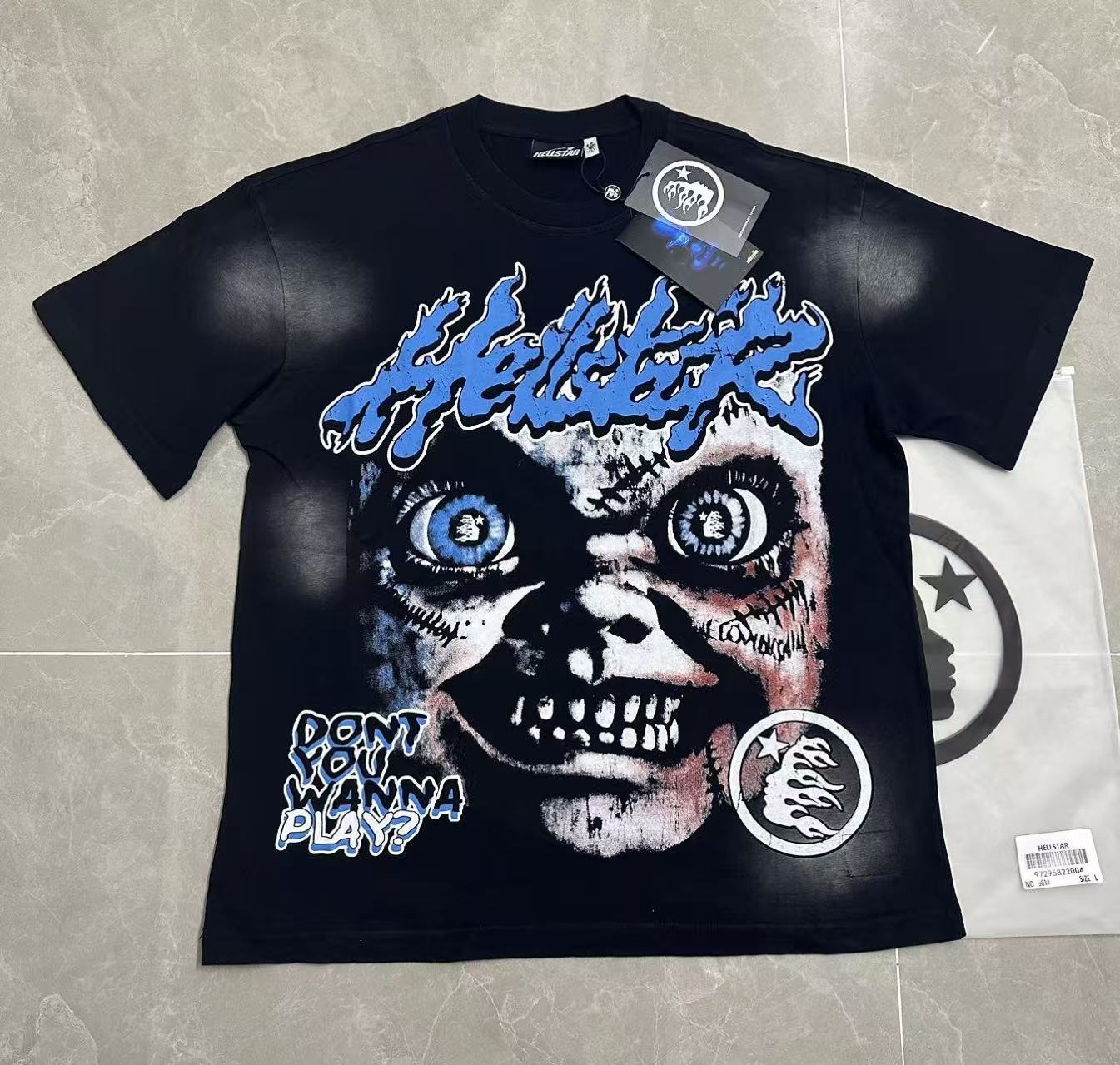 HS Skull & Barbed Wire Graphic T-Shirt ¡ª front