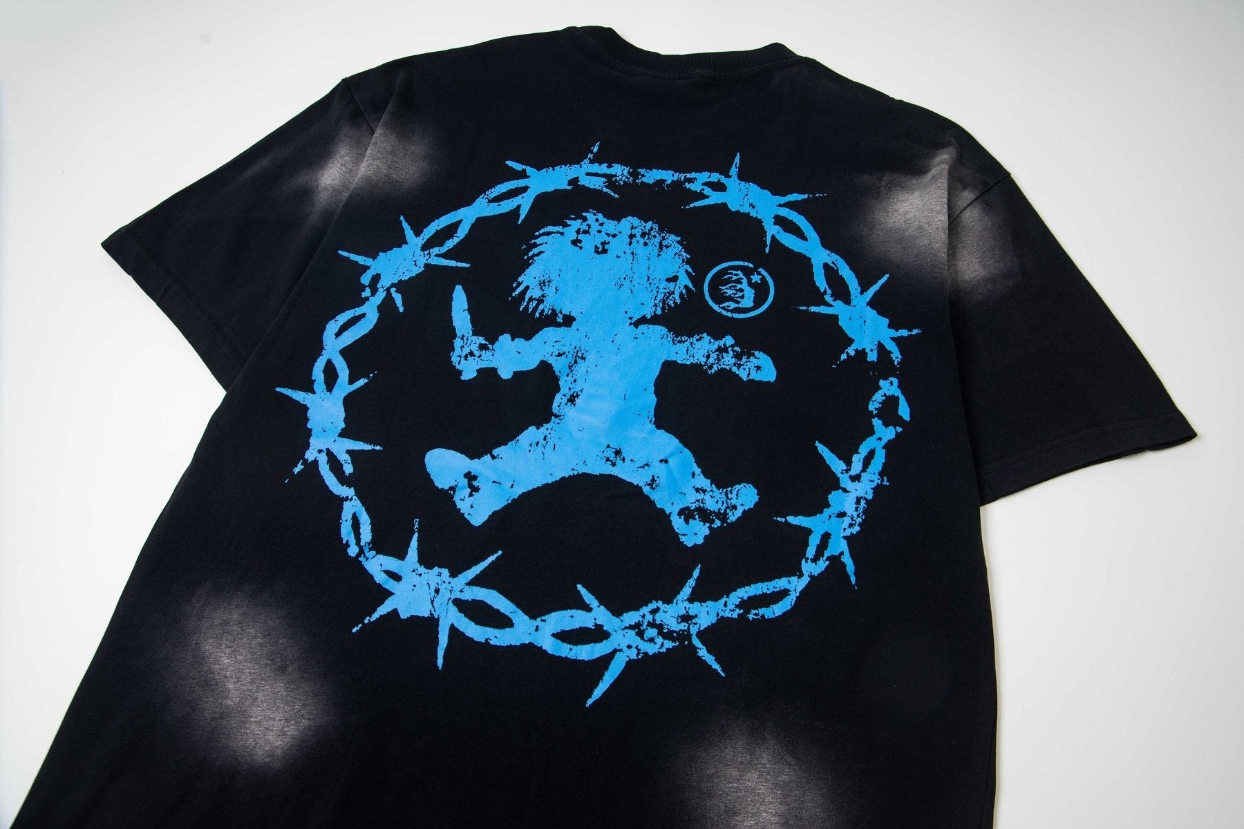 HS Skull & Barbed Wire Graphic T-Shirt ¡ª detail