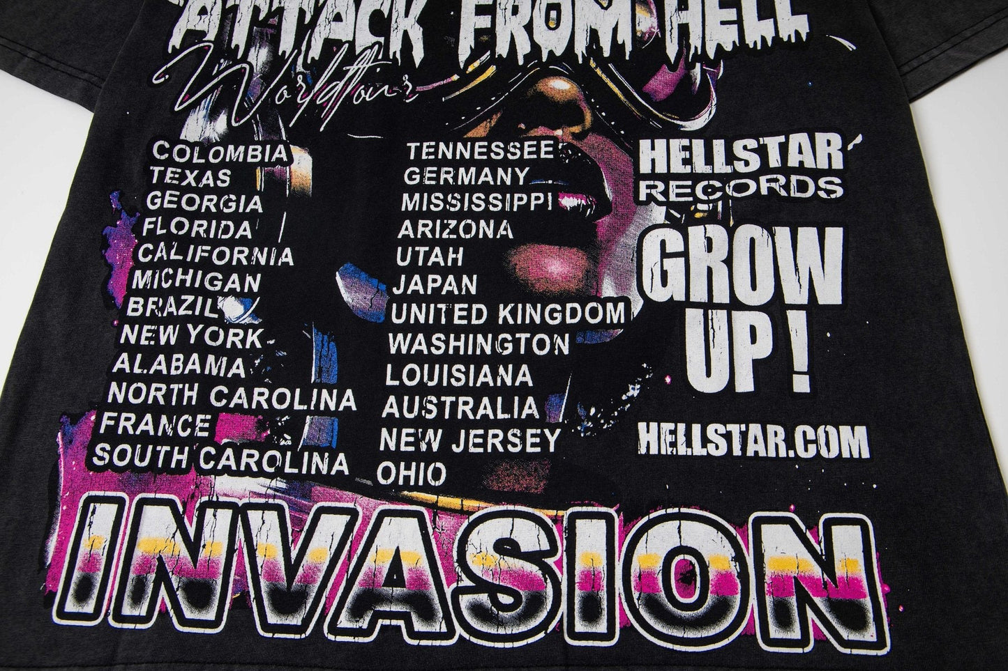 HS Attack From Hell Invasion Graphic T-Shirt ¡ª detail