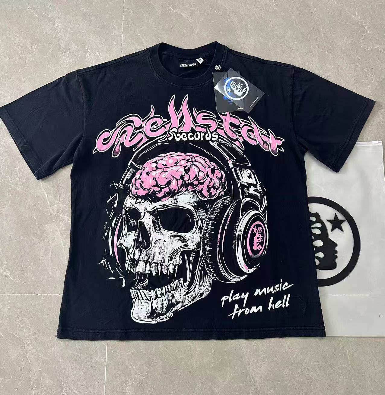HS Skull & Headphones Graphic T-Shirt ¡ª front