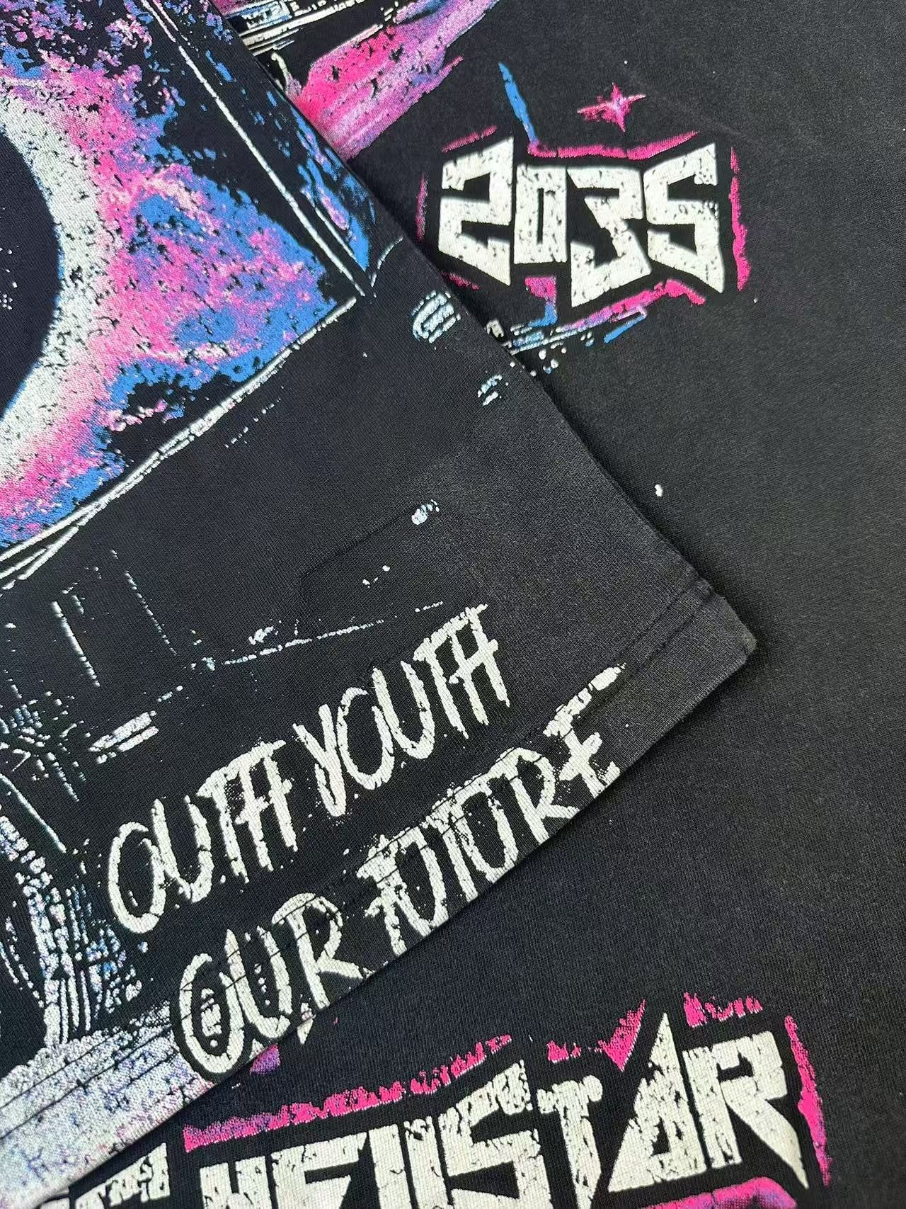 HS Futuristic Face Graphic T-Shirt ¡ª detail