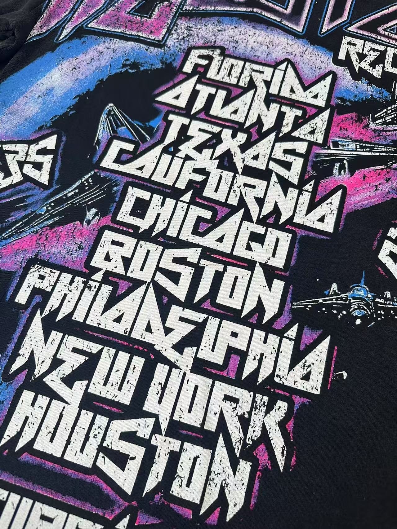 HS Futuristic Face Graphic T-Shirt ¡ª detail