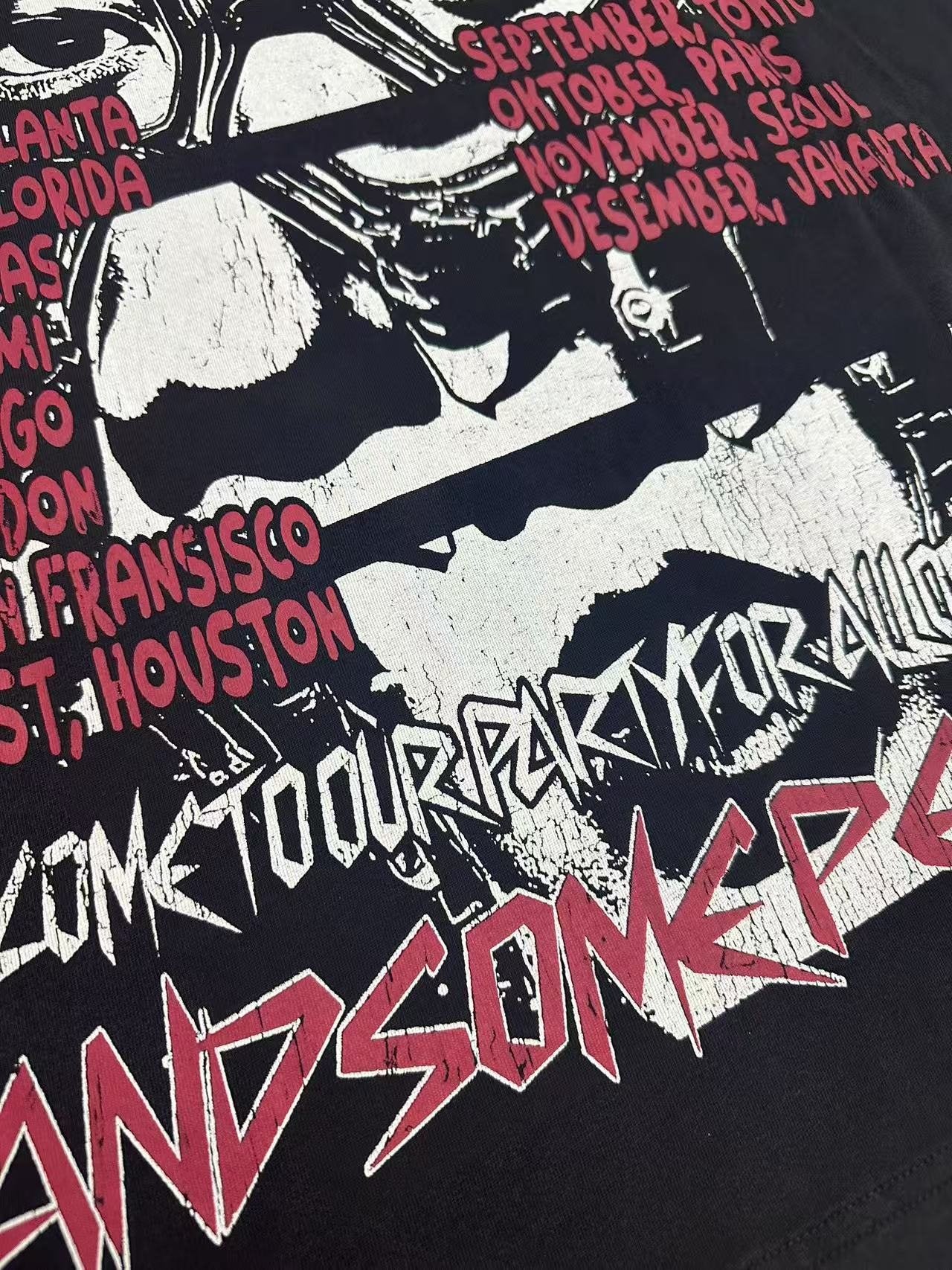 HS Summer Tour Portrait Graphic Short-Sleeve T-Shirt ¡ª detail