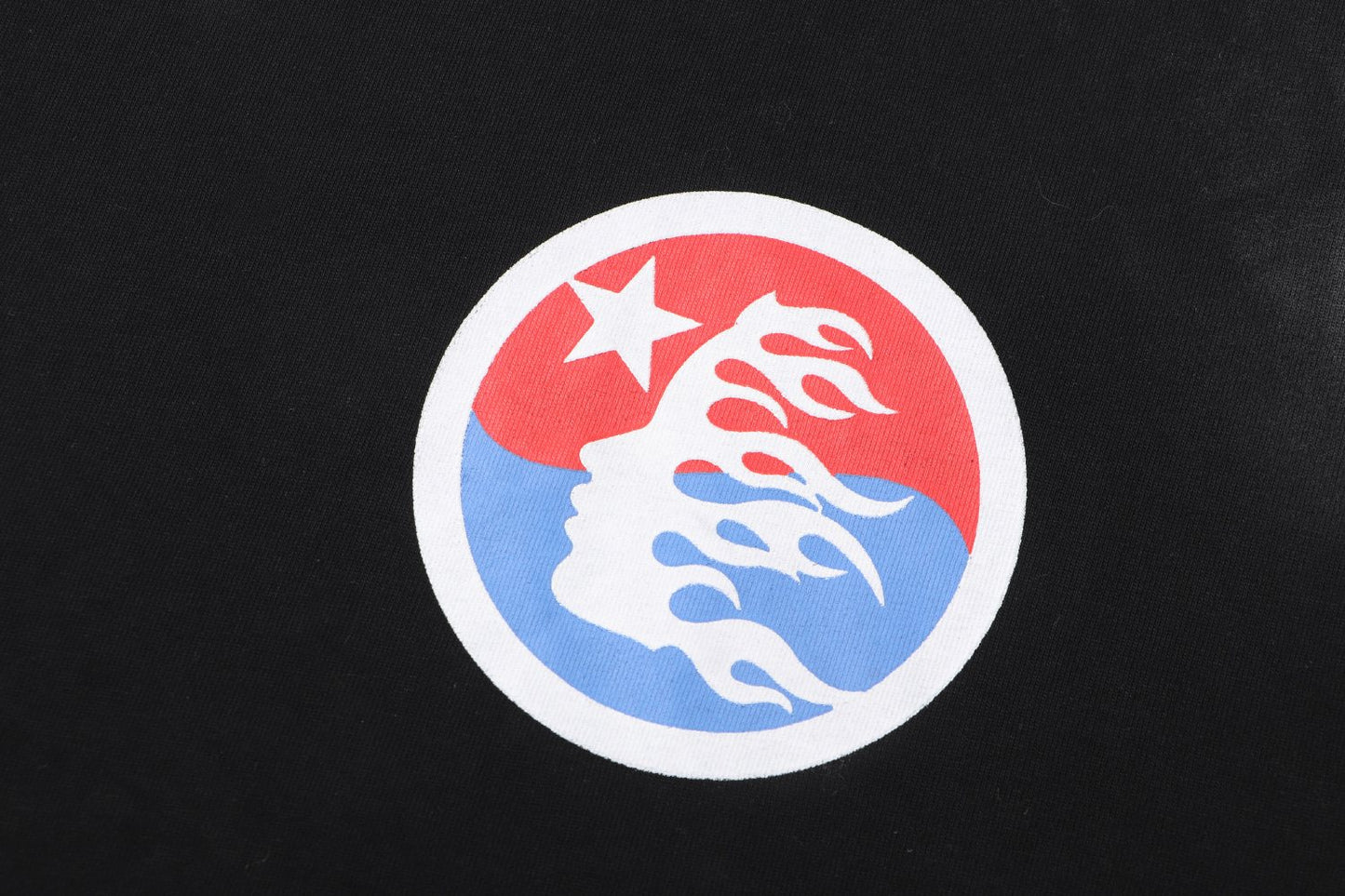 HS Flame Star Graphic T-Shirt ¡ª detail