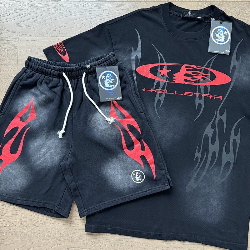 HS Red Oval Flame T-Shirt and Shorts Set ¡ª context